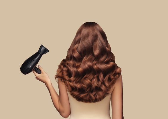 hair-colourist-gold-coast hair-colourist-gold-coast